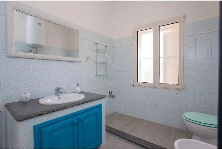 לינה וארוחת בוקר סאן תאודורו La Siesta B&B